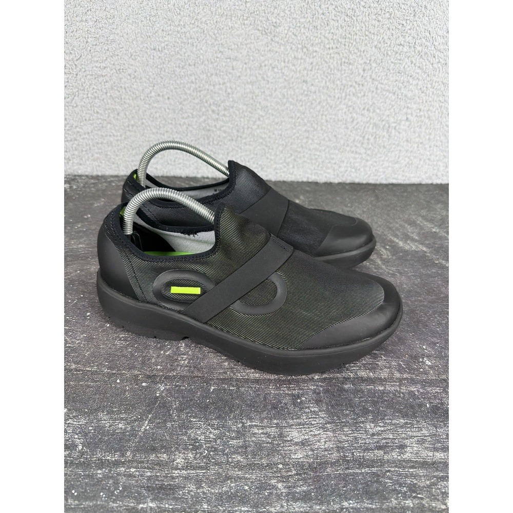 OOFOS Shoes Mens Size 10 Black Gray OOMG Fibre Low Comfort Recovery Sneakers
